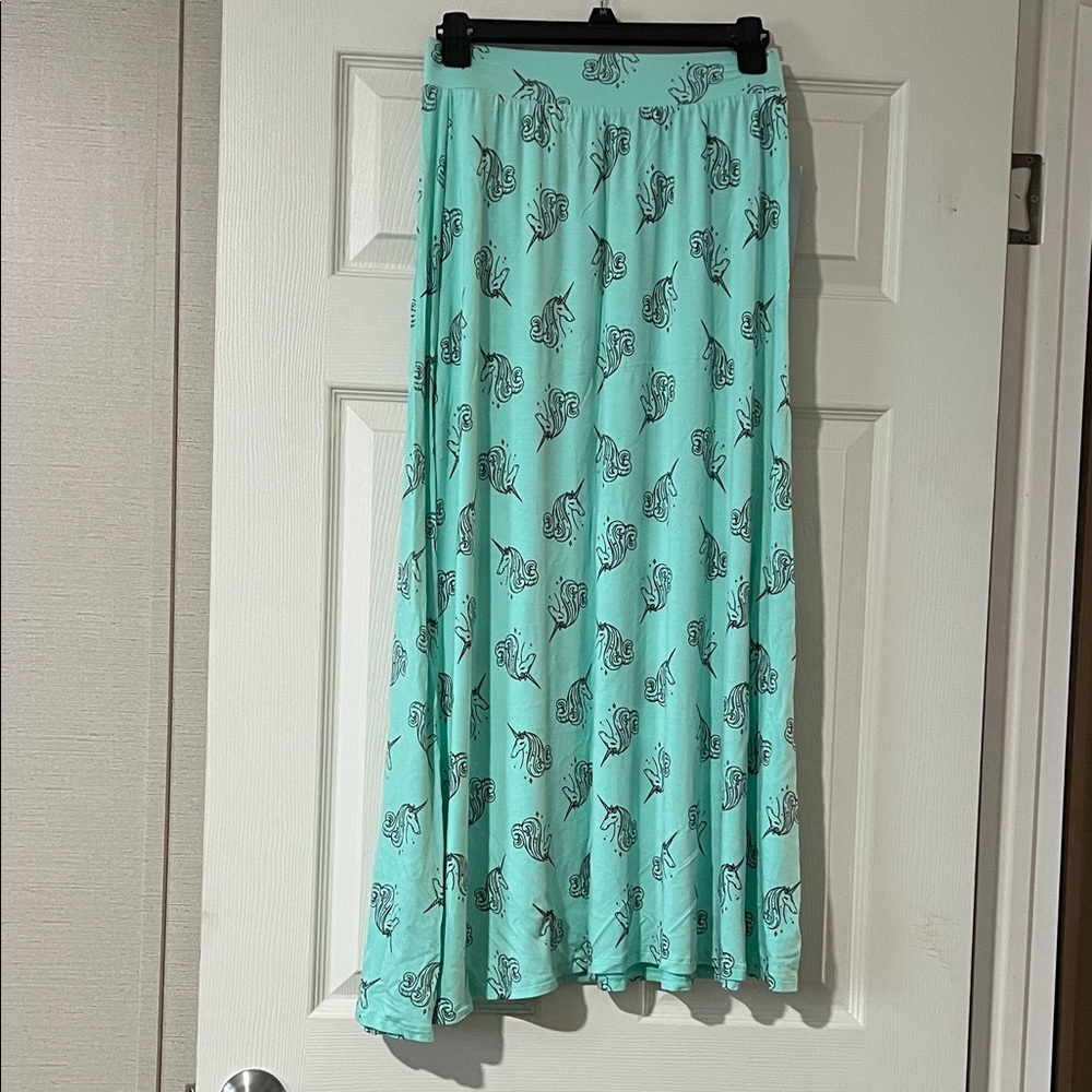 Cat & Jack Mint Green Kids Skirt with Black Pattern